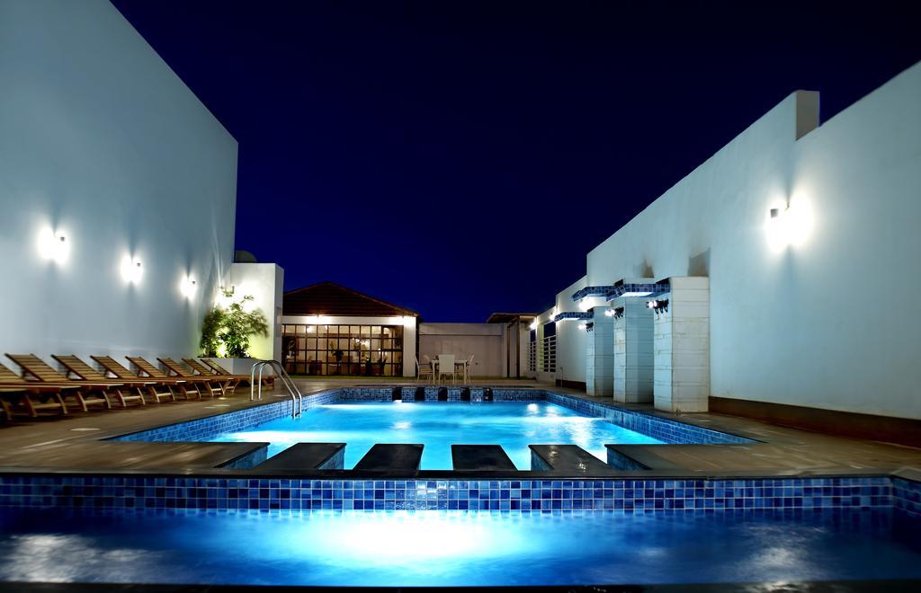 Ista Suites Seef 마나마 외부 사진