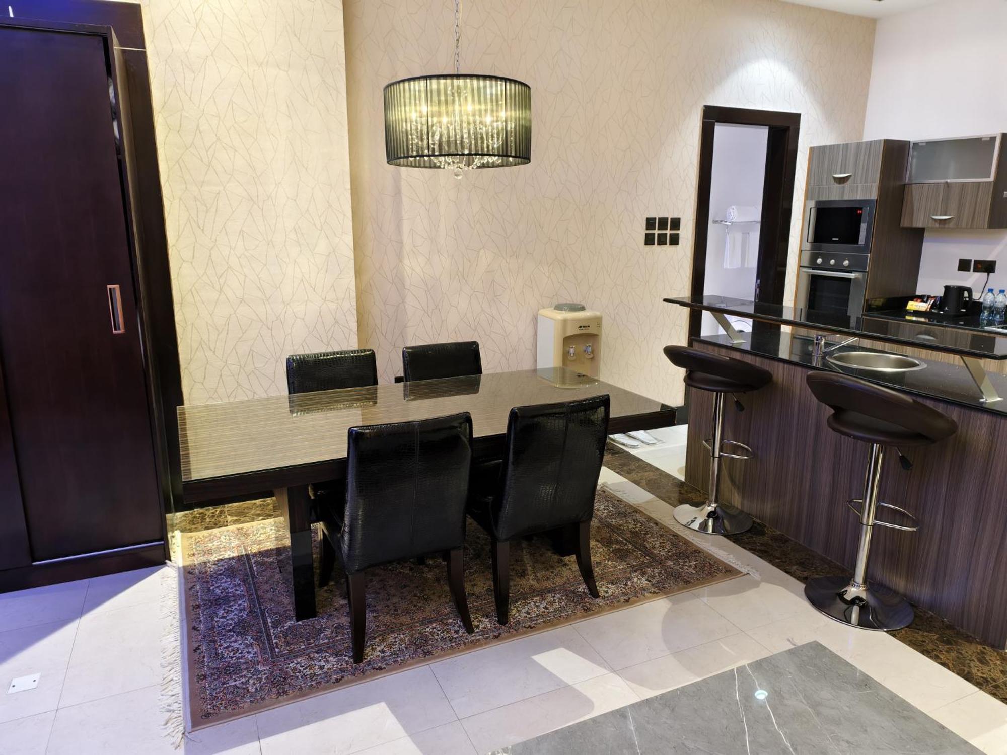 Ista Suites Seef 마나마 외부 사진