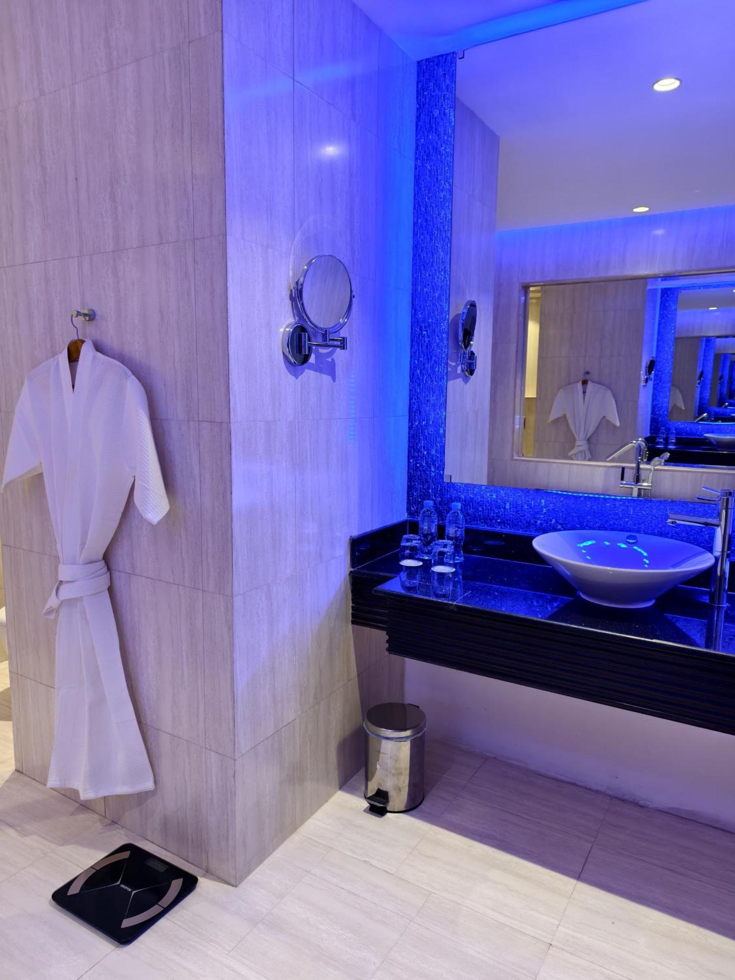 Ista Suites Seef 마나마 외부 사진
